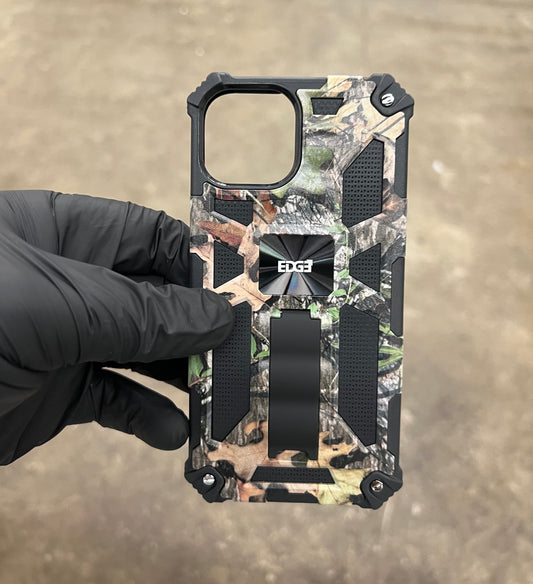 iPhone 14 (6.1) Camo Magnetic Kickstand Case
