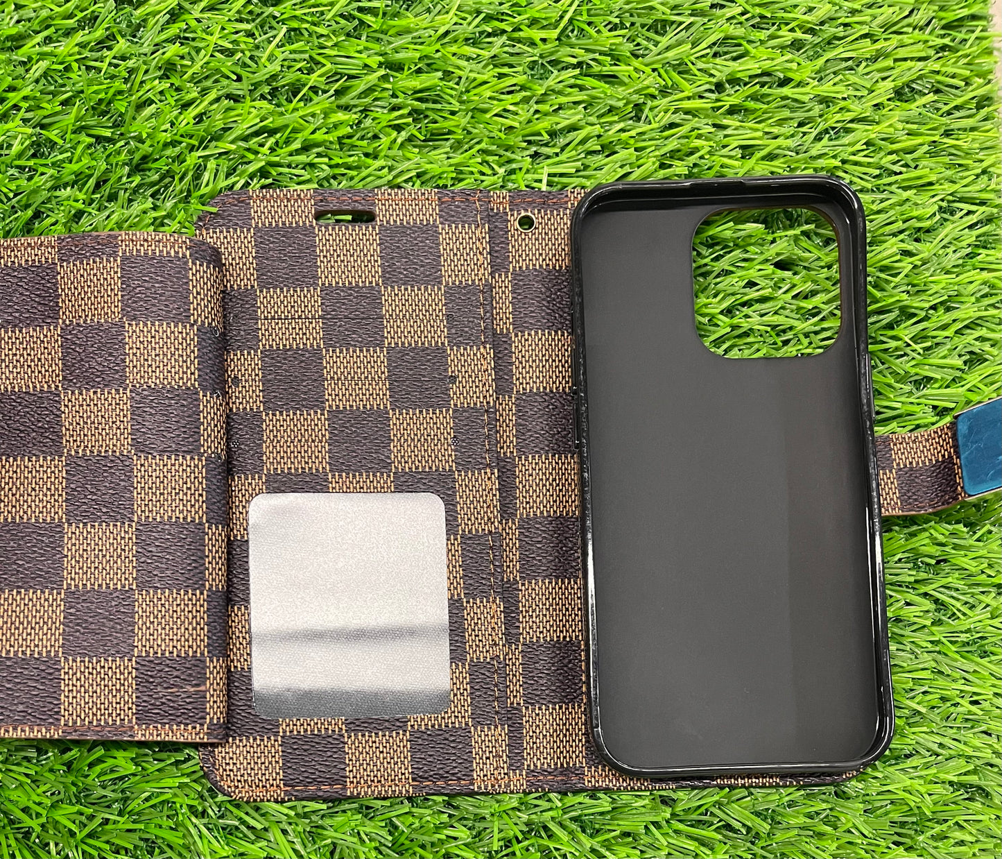 iPhone 13 Pro Checkered Wallet Case